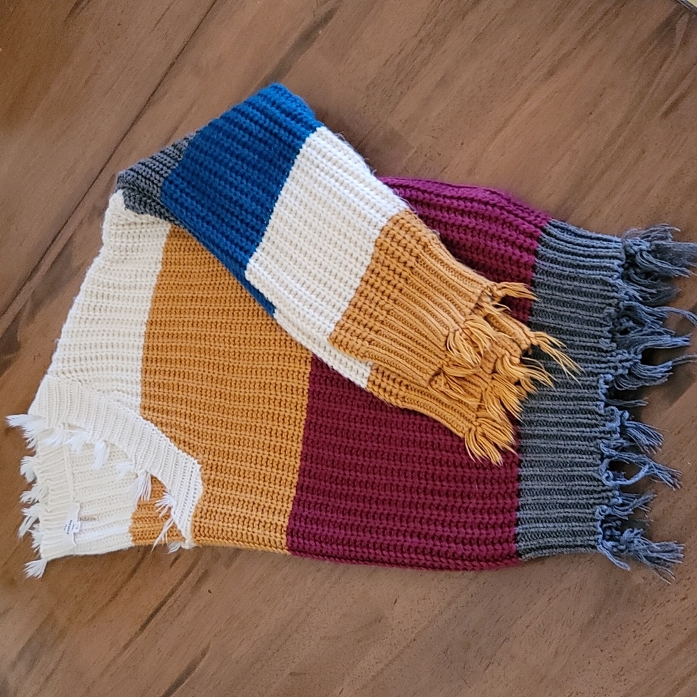 Entro v neck sweater